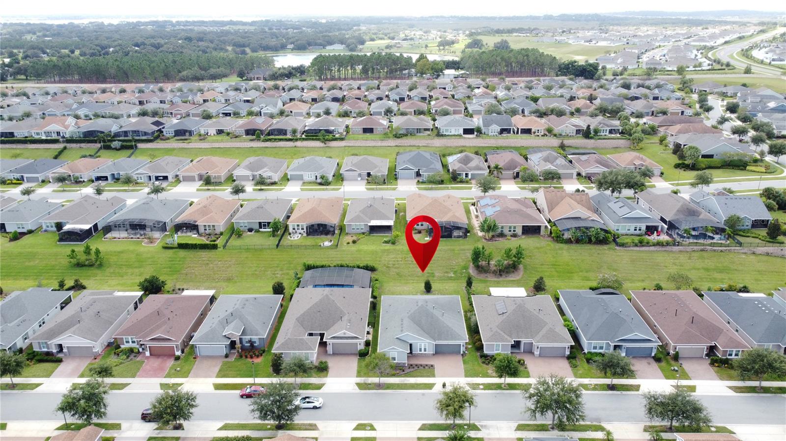 CASCADES OF GROVELAND (TRILOGY) - Residential
