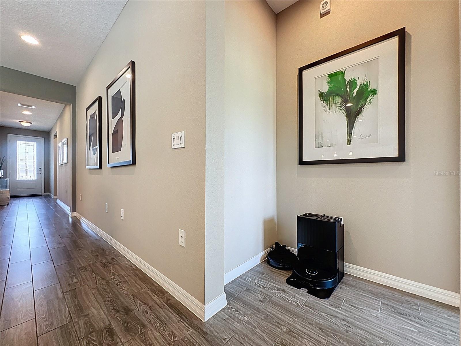 CASCADES OF GROVELAND (TRILOGY) - Residential