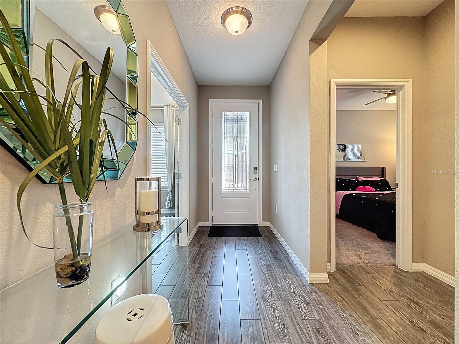 CASCADES OF GROVELAND (TRILOGY) - Residential