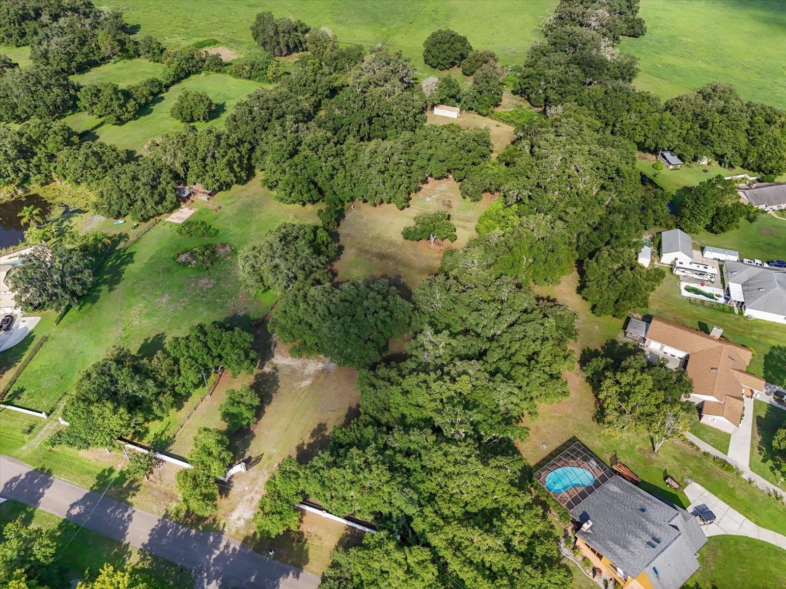 PEMBERTON CREEK SUB - Land