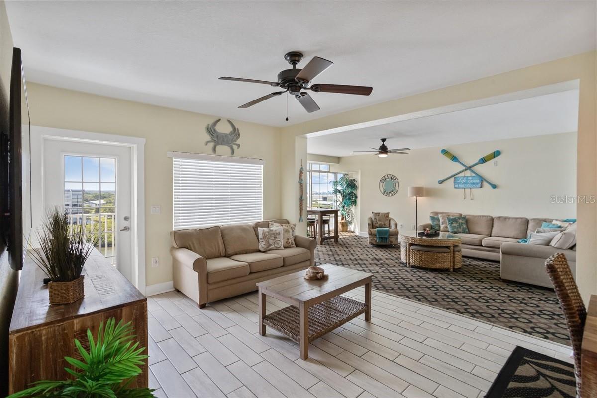 HARBOURSIDE AT MARKER 33 VACATION CONDO - Residential