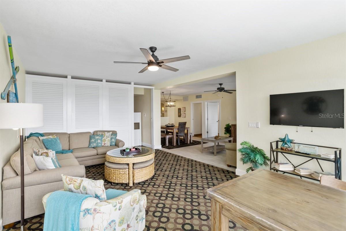 HARBOURSIDE AT MARKER 33 VACATION CONDO - Residential
