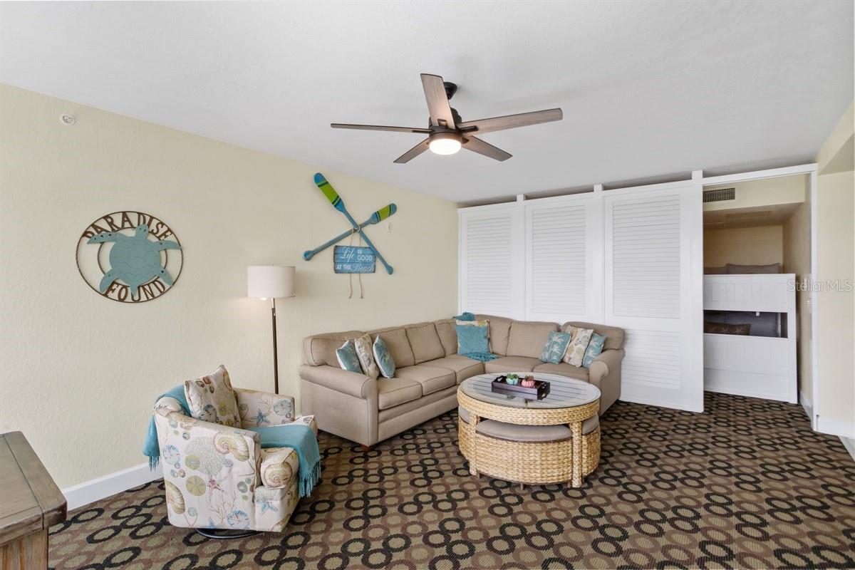 HARBOURSIDE AT MARKER 33 VACATION CONDO - Residential