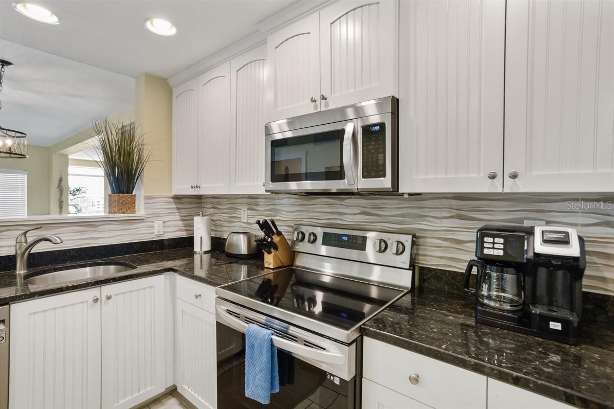 HARBOURSIDE AT MARKER 33 VACATION CONDO - Residential