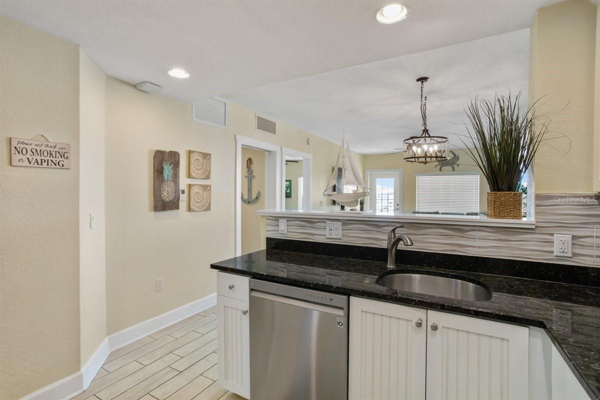 HARBOURSIDE AT MARKER 33 VACATION CONDO - Residential