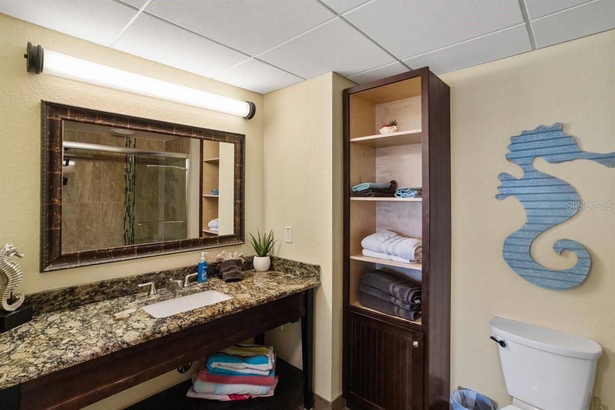 HARBOURSIDE AT MARKER 33 VACATION CONDO - Residential