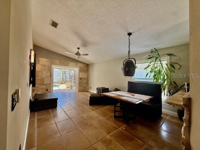 WINDING CRK UN 3 - Residential