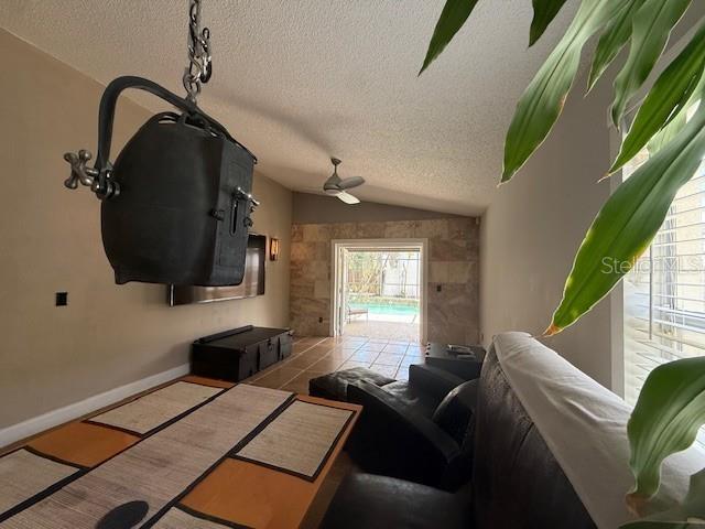 WINDING CRK UN 3 - Residential