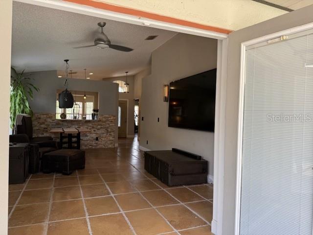 WINDING CRK UN 3 - Residential