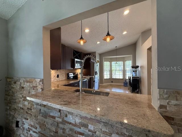 WINDING CRK UN 3 - Residential