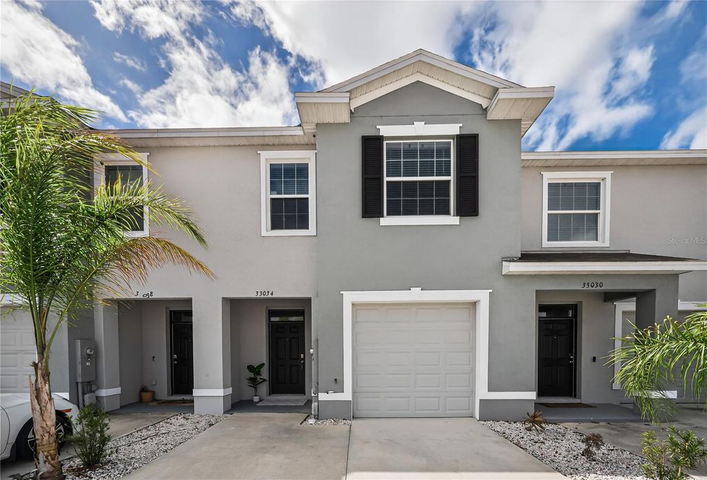 Photo of 33034 Major Oak Drive, Wesley Chapel, FL 33545 (MLS # TB8473280)