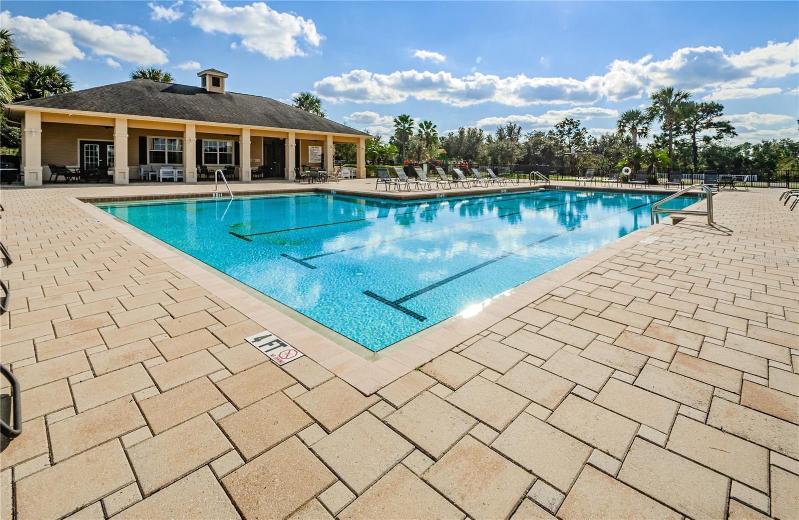 AVALON PARK WEST - Residential