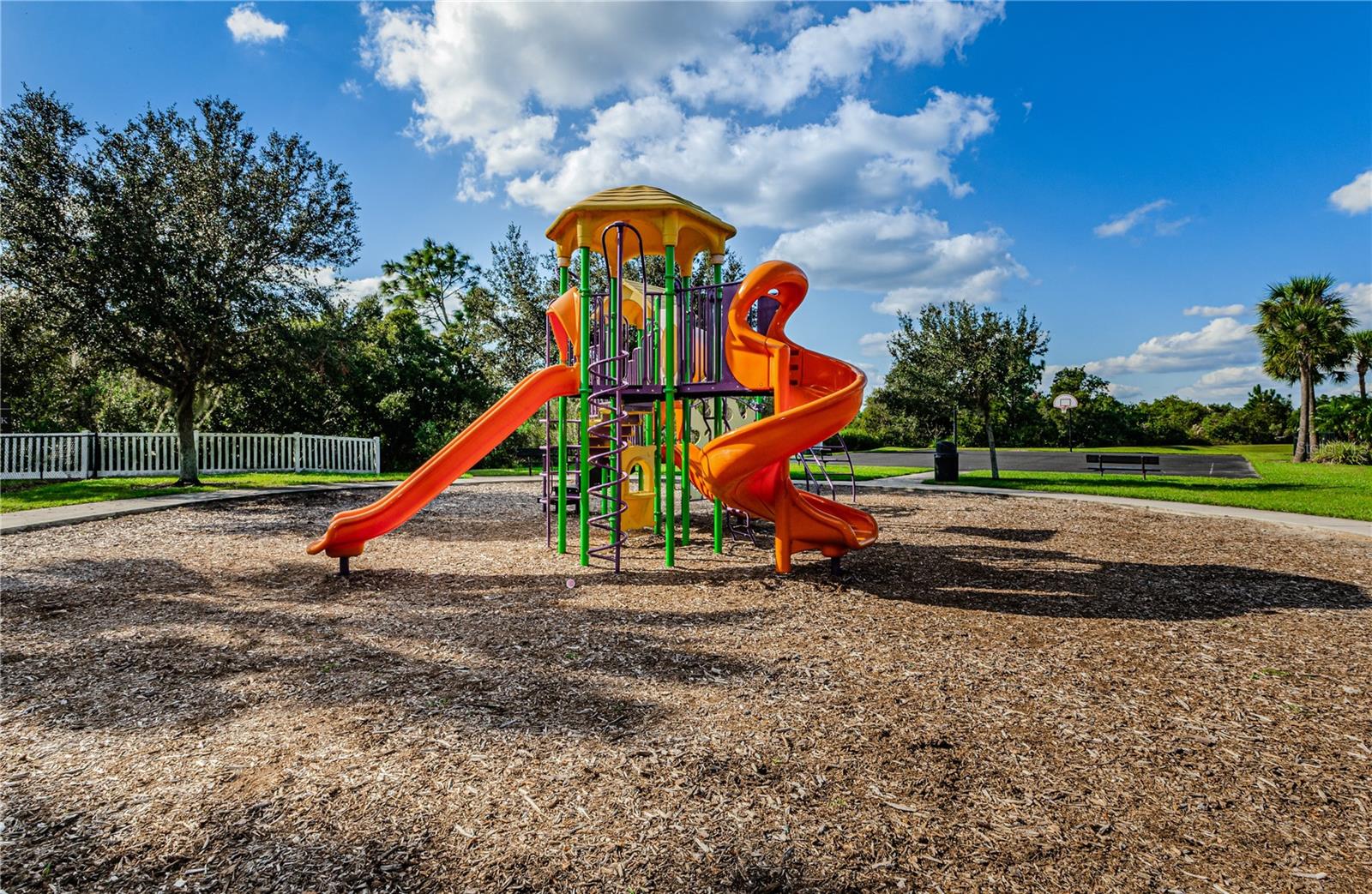 AVALON PARK WEST - Residential