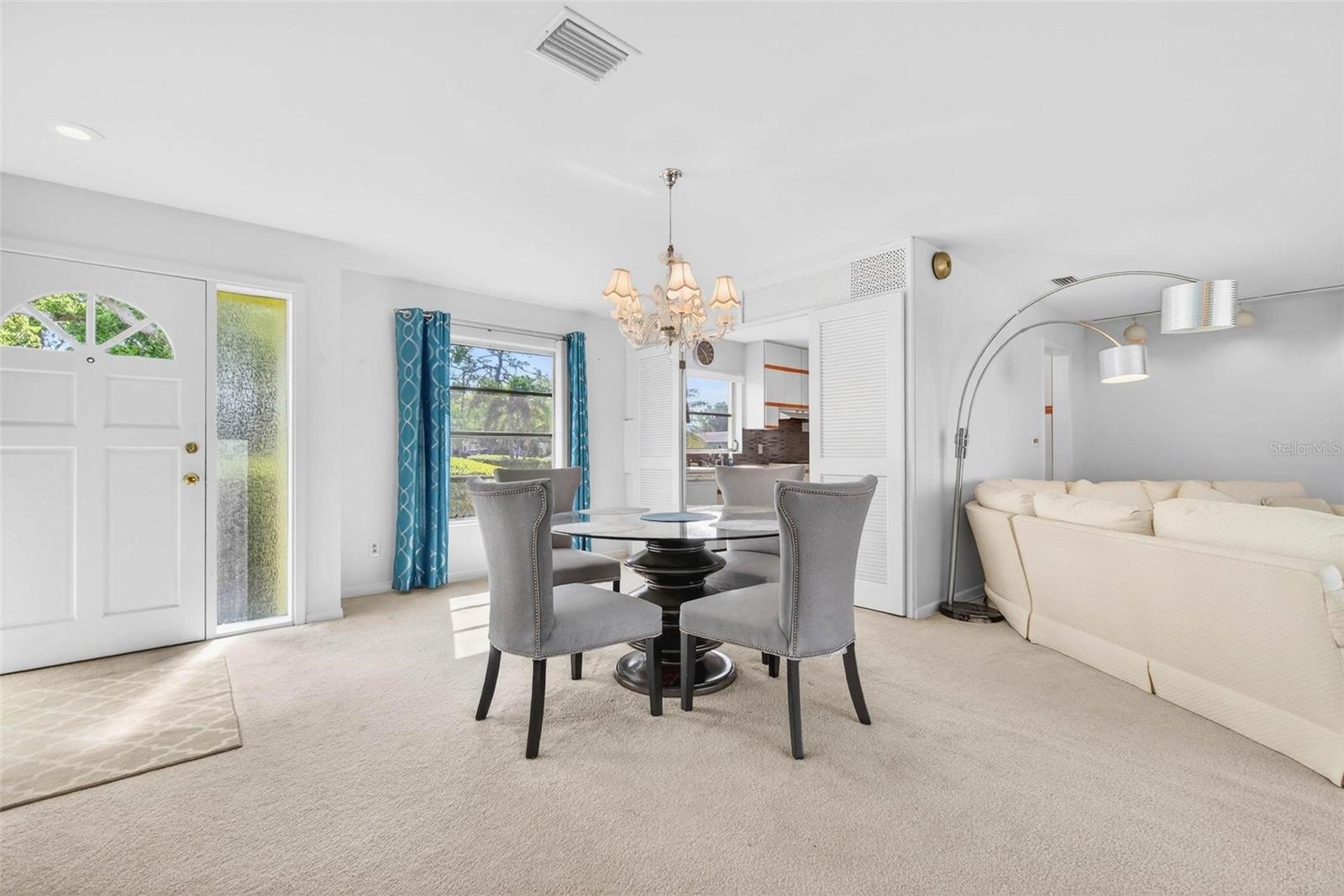 YACHT CLUB ESTATES - Residential