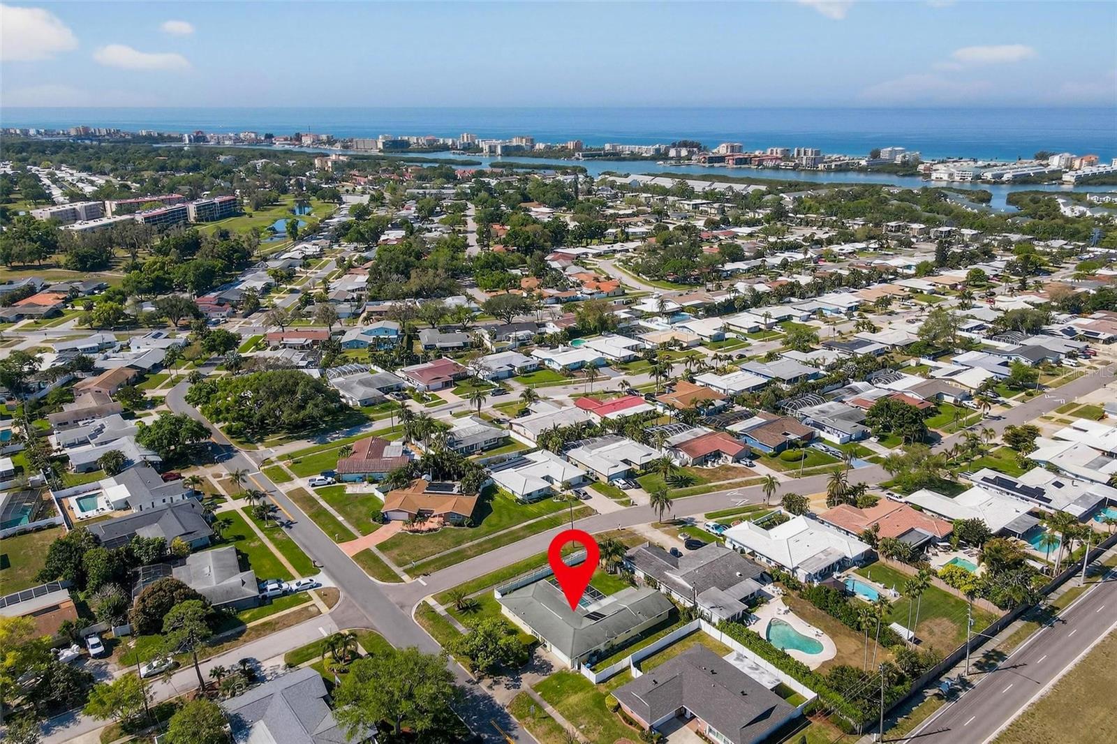 YACHT CLUB ESTATES - Residential