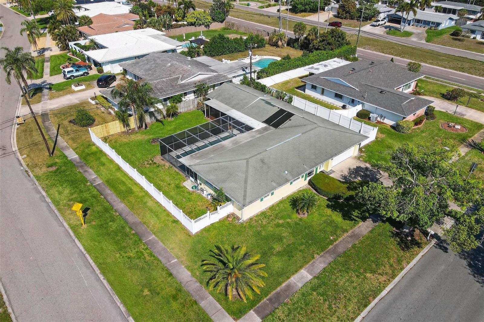 YACHT CLUB ESTATES - Residential