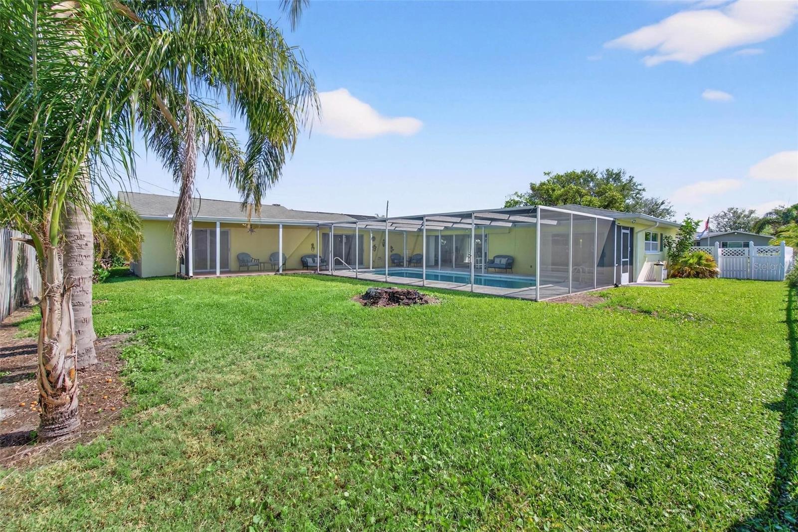 YACHT CLUB ESTATES - Residential