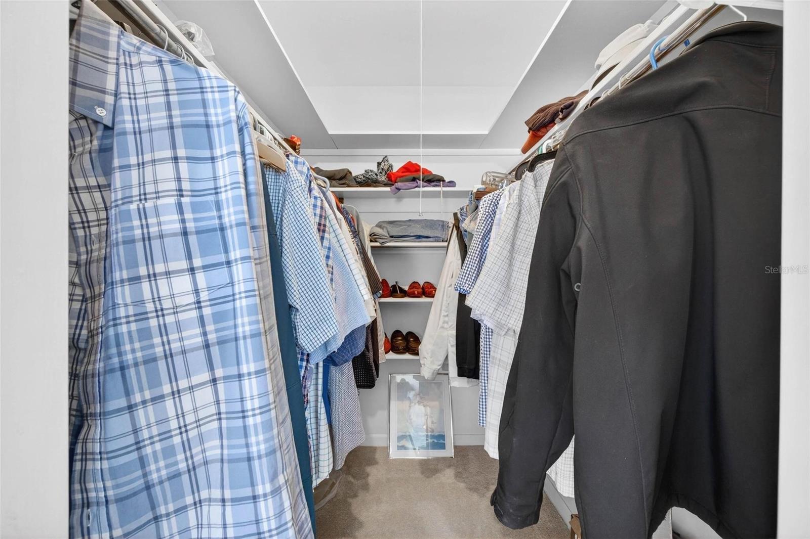 YACHT CLUB ESTATES - Residential