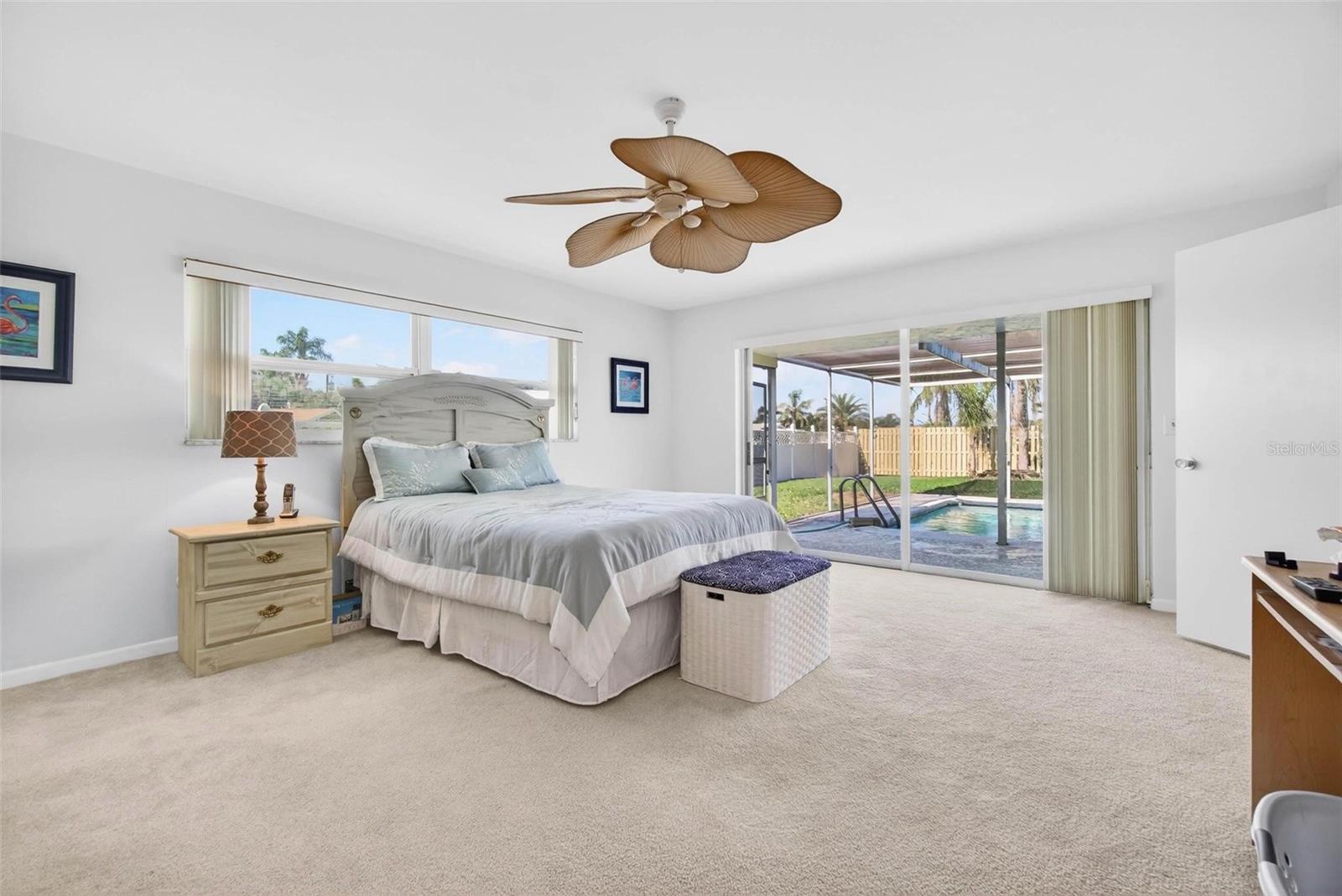 YACHT CLUB ESTATES - Residential