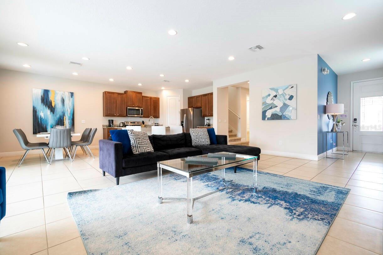 REUNION WEST PH 2 EAST - Residential