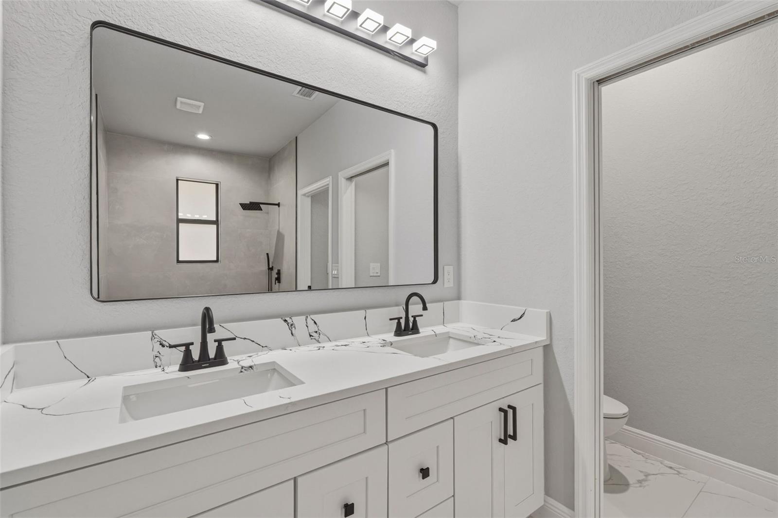 NORTH PORT - Residential