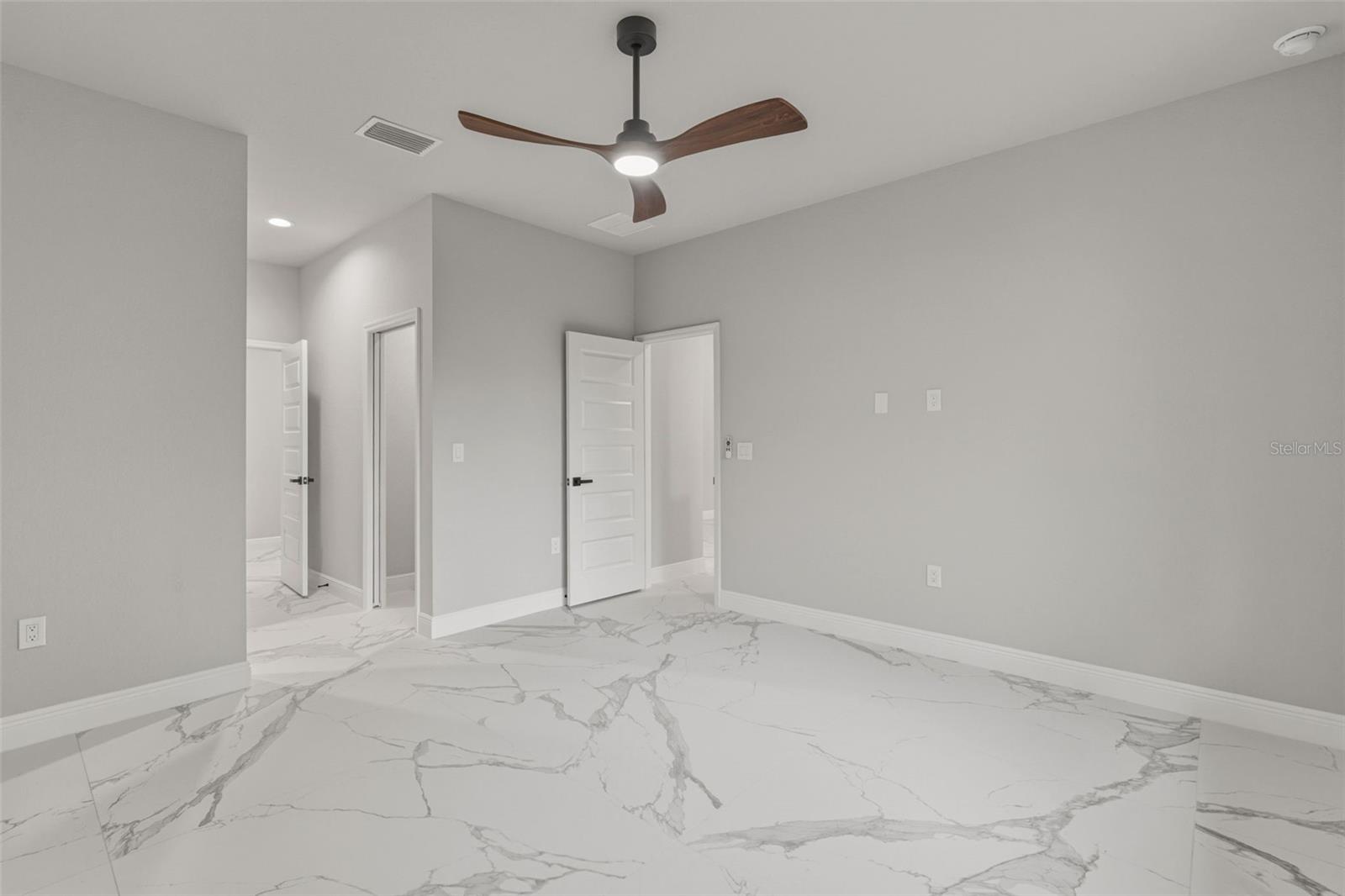 NORTH PORT - Residential