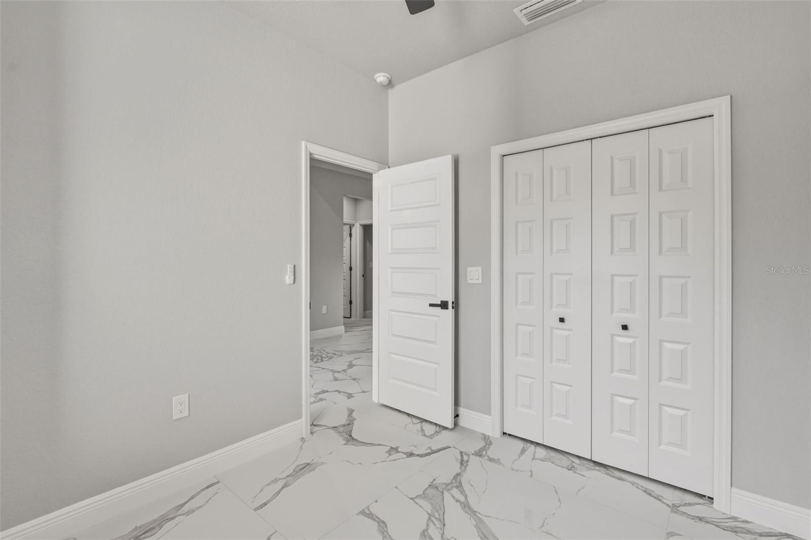 NORTH PORT - Residential