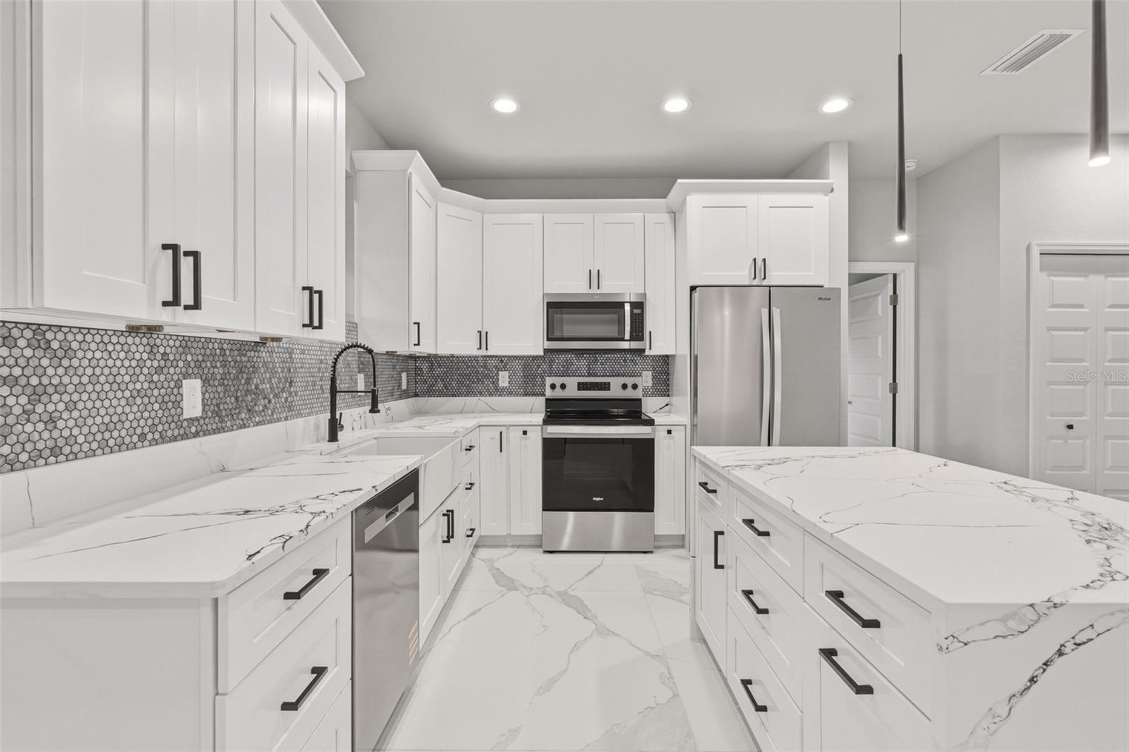 NORTH PORT - Residential