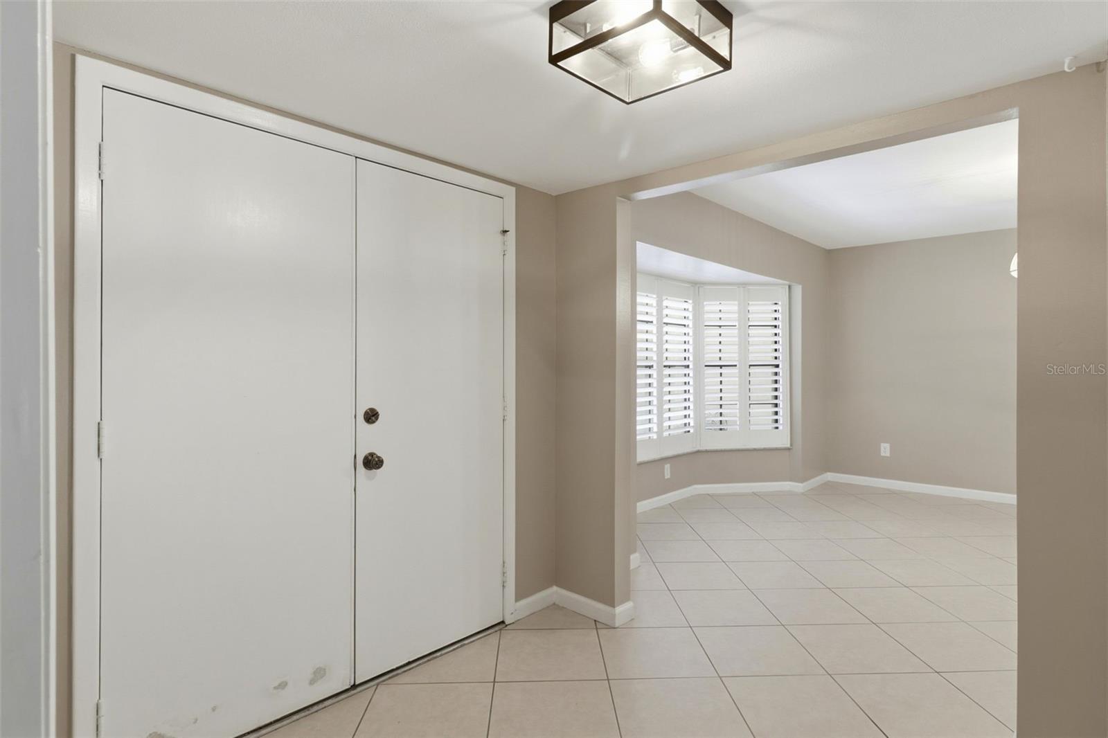 302 BLOOMINGFIELD DRIVE