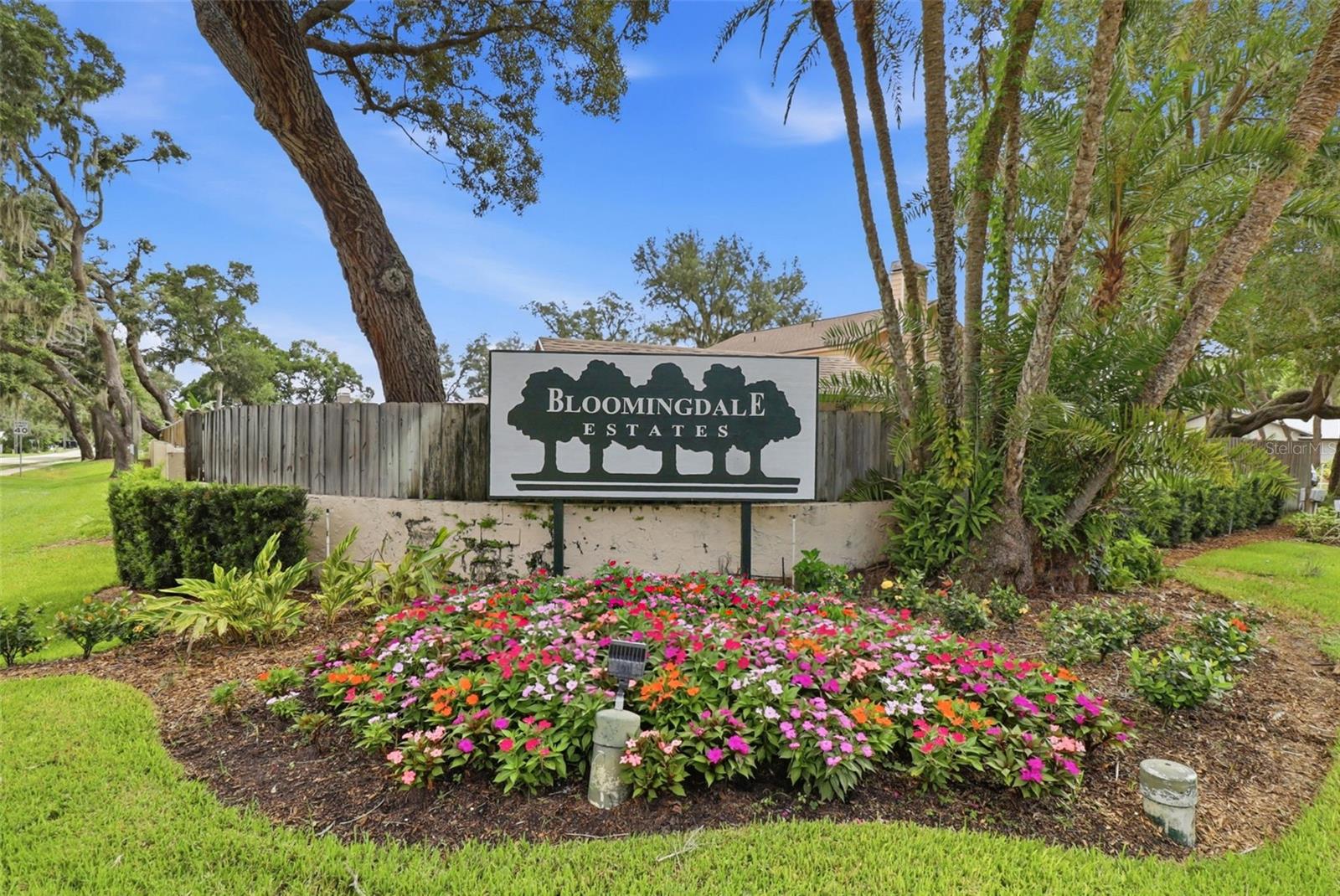 302 BLOOMINGFIELD DRIVE
