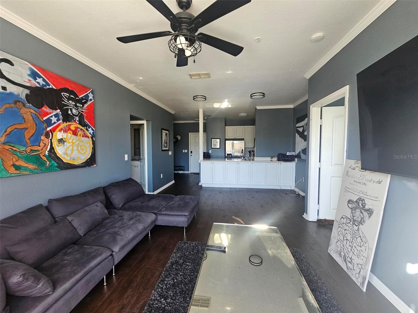 VILLA SONOMA AT INTERNATIONAL - Residential