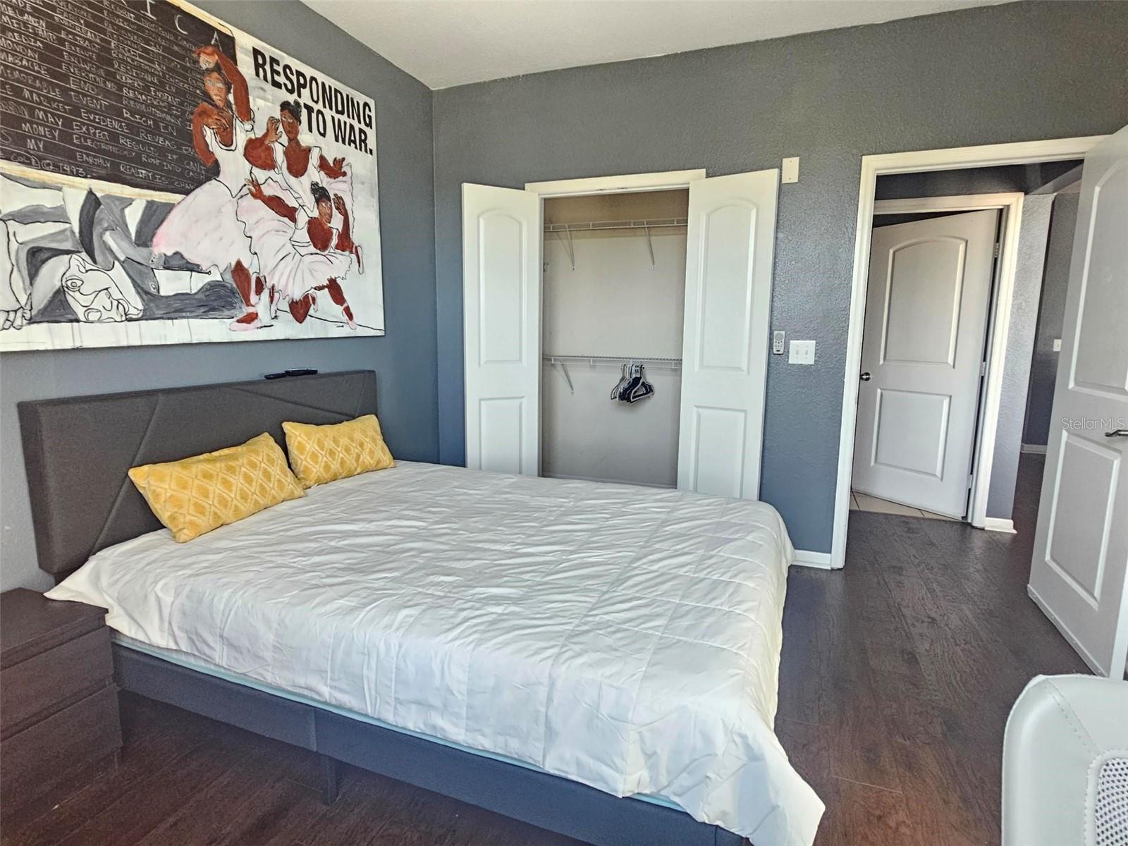 VILLA SONOMA AT INTERNATIONAL - Residential