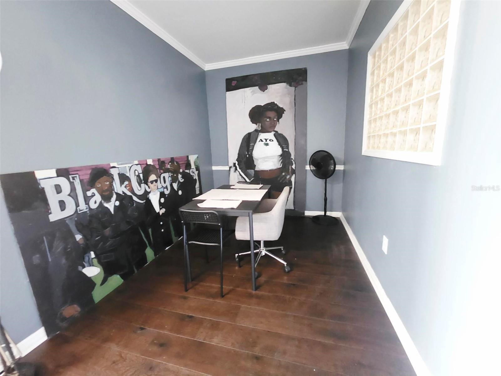 VILLA SONOMA AT INTERNATIONAL - Residential