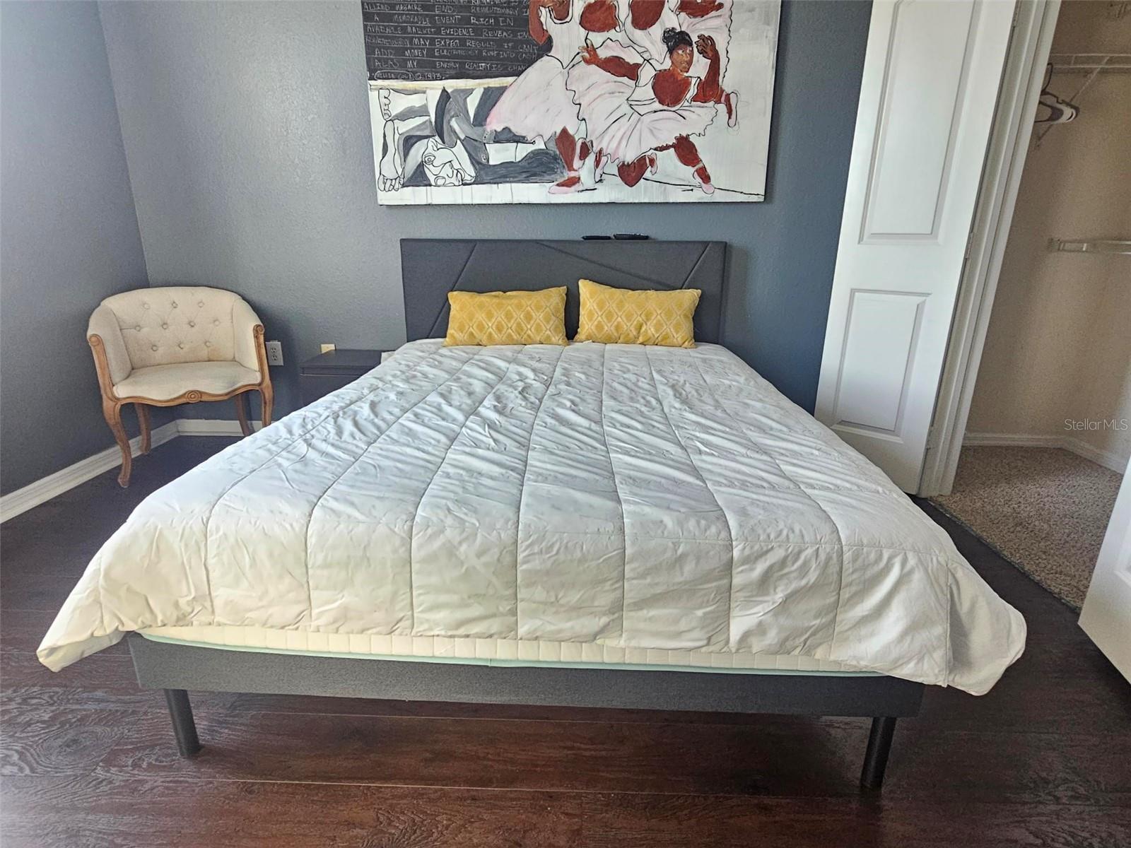 VILLA SONOMA AT INTERNATIONAL - Residential