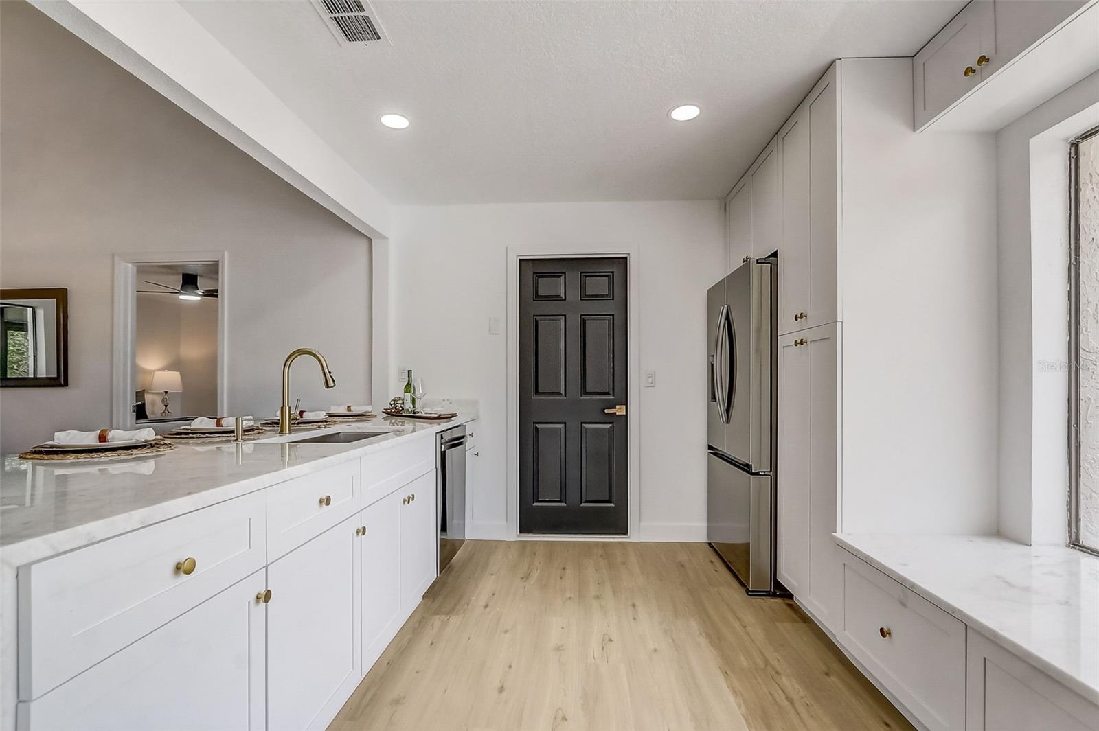 HIGHLAND HILLS - Residential