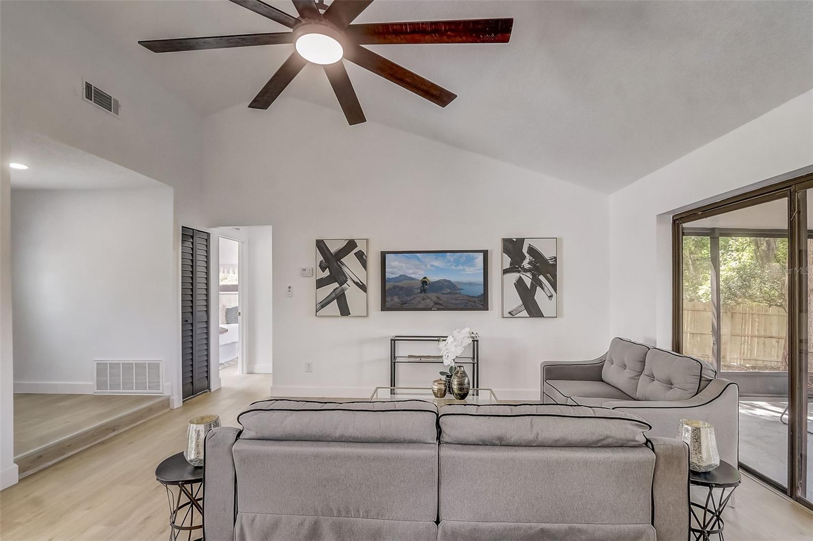 HIGHLAND HILLS - Residential