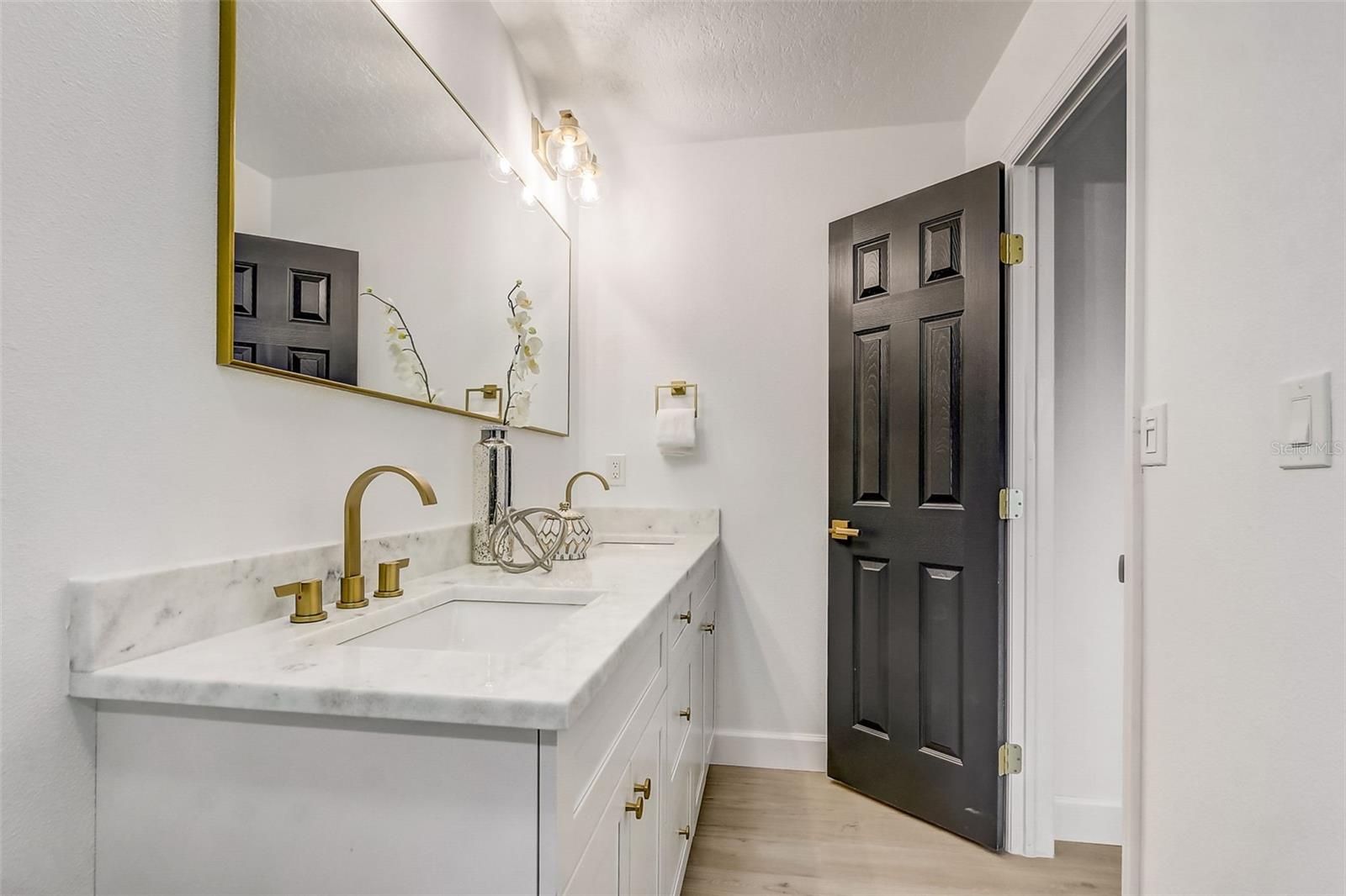 HIGHLAND HILLS - Residential