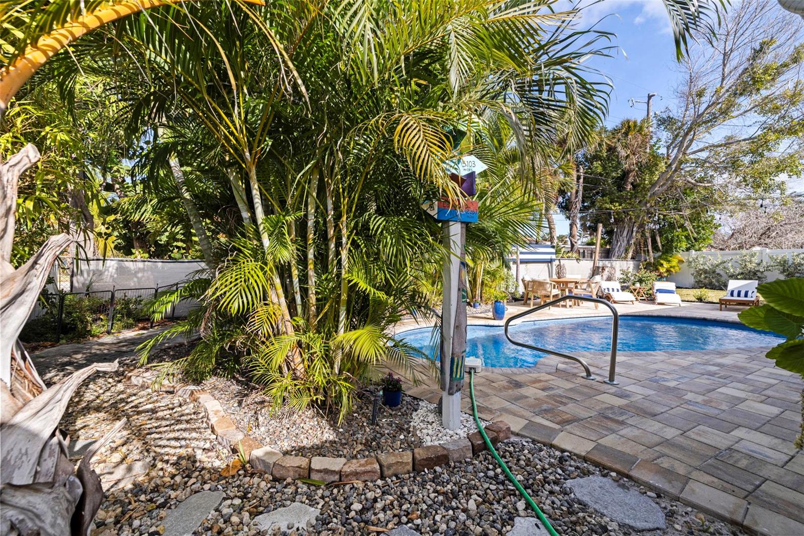 ST PETERSBURG BEACH NORTH UNIT 7 - Residential