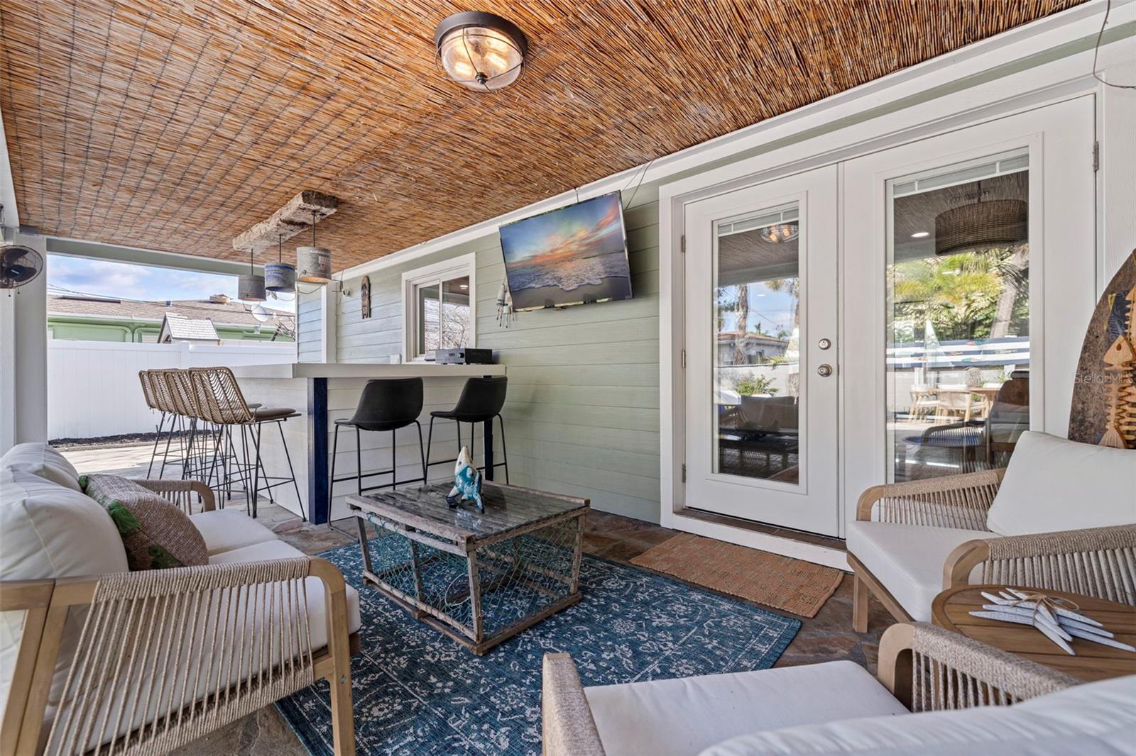 ST PETERSBURG BEACH NORTH UNIT 7 - Residential