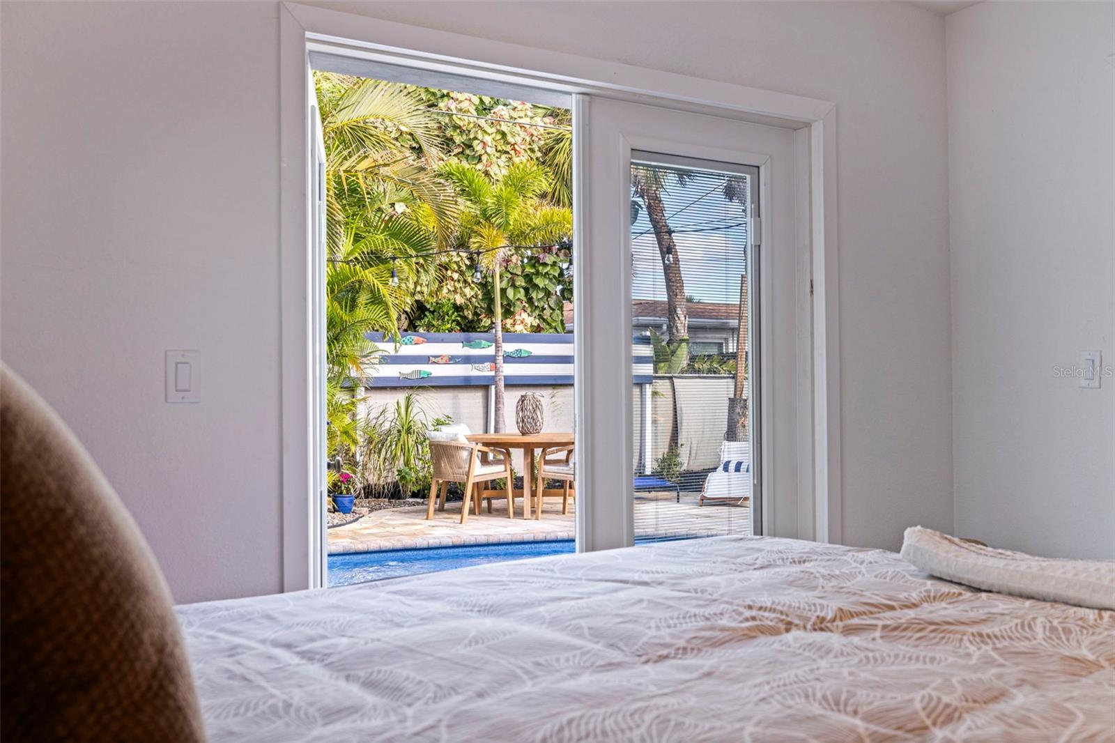 ST PETERSBURG BEACH NORTH UNIT 7 - Residential