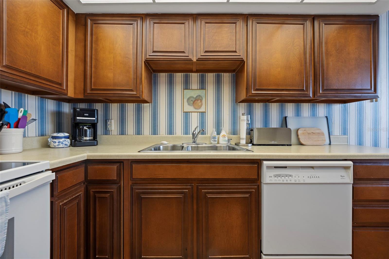 CONSTELLATION THE CONDO - Residential