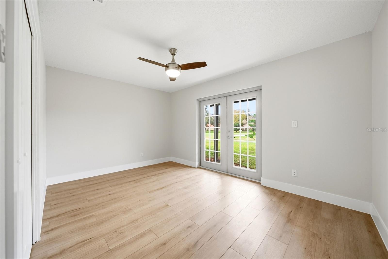 ORANGE TREE COUNTRY CLUB - Residential