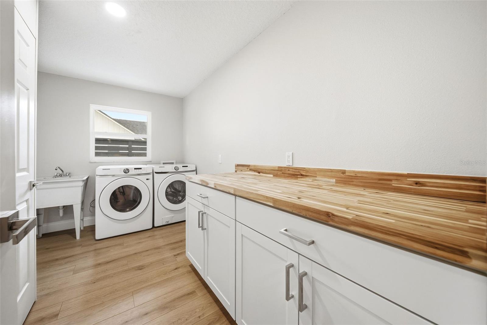 ORANGE TREE COUNTRY CLUB - Residential