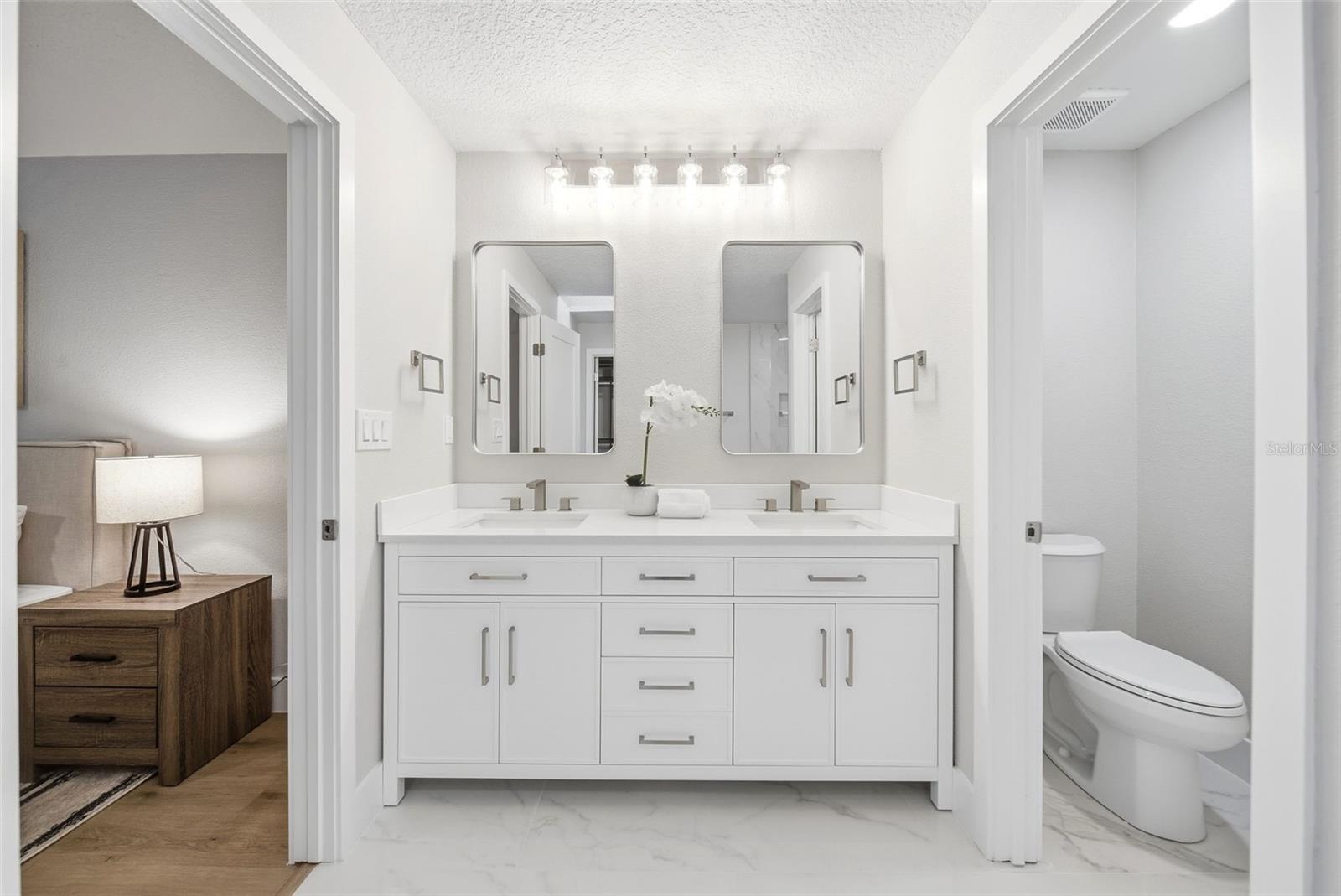 ORANGE TREE COUNTRY CLUB - Residential