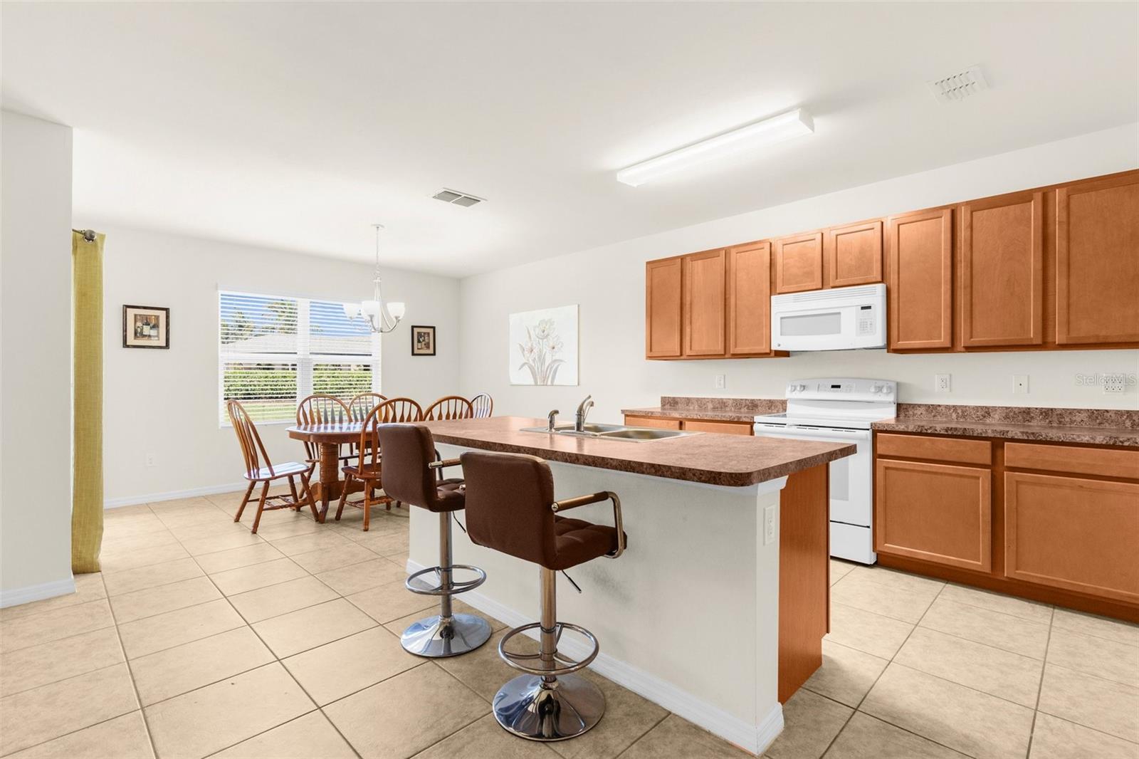 25525 LAMBERT LANE