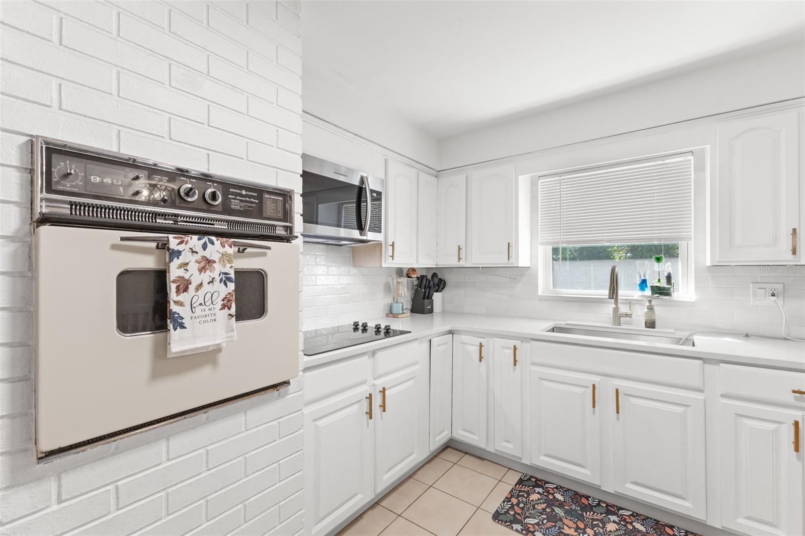 TEMPLE TERRACE - Residential