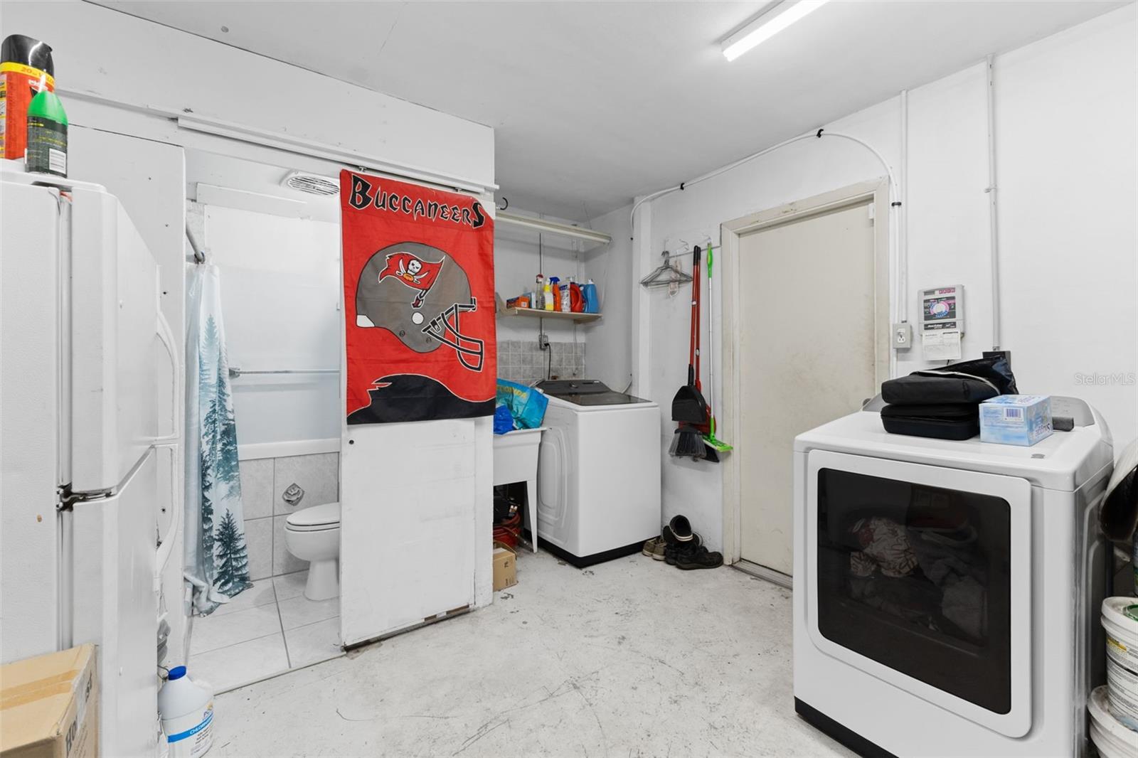 TEMPLE TERRACE - Residential