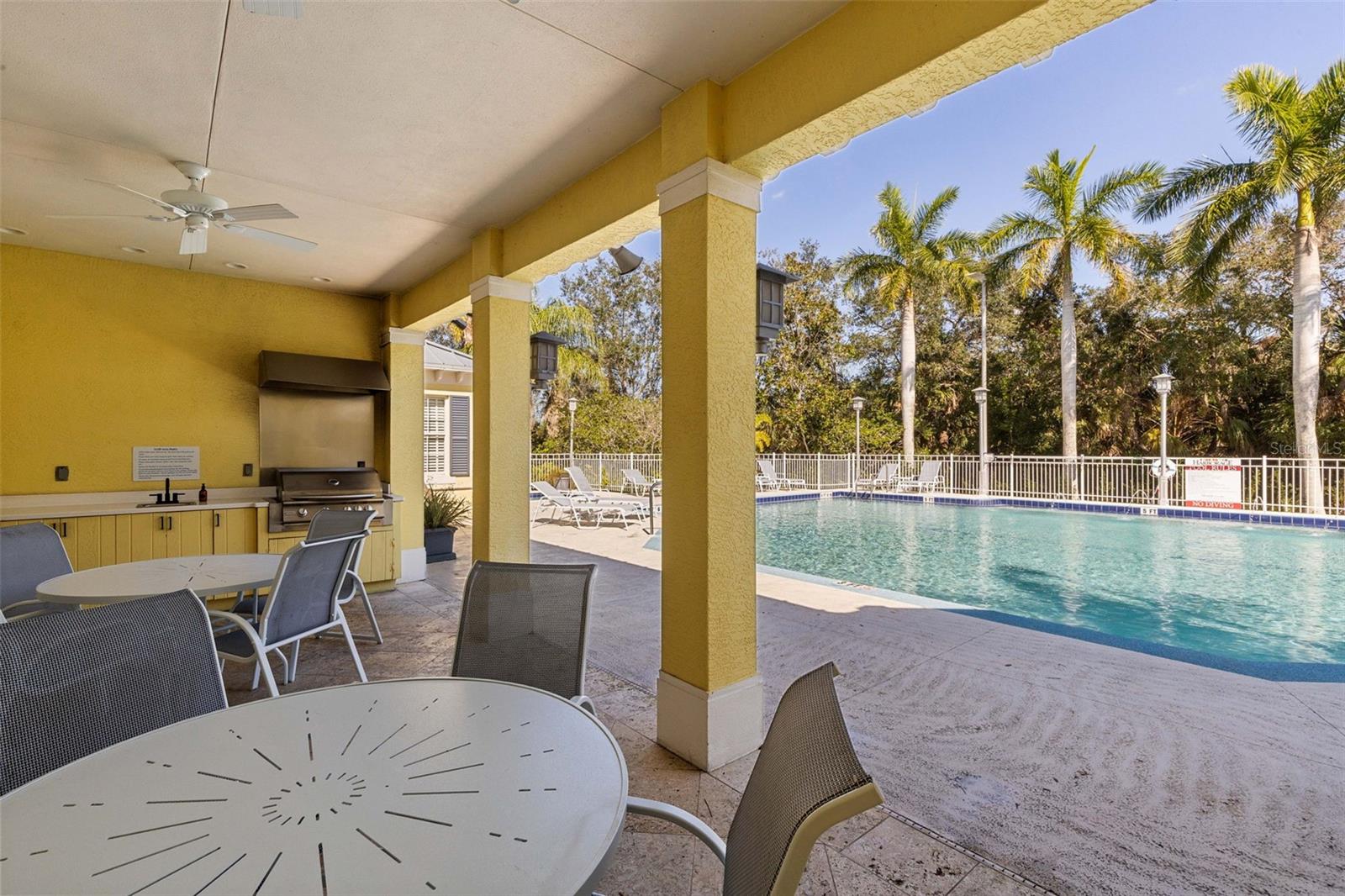 HARBORAGE ON BRADEN RIVER III PH II - Residential