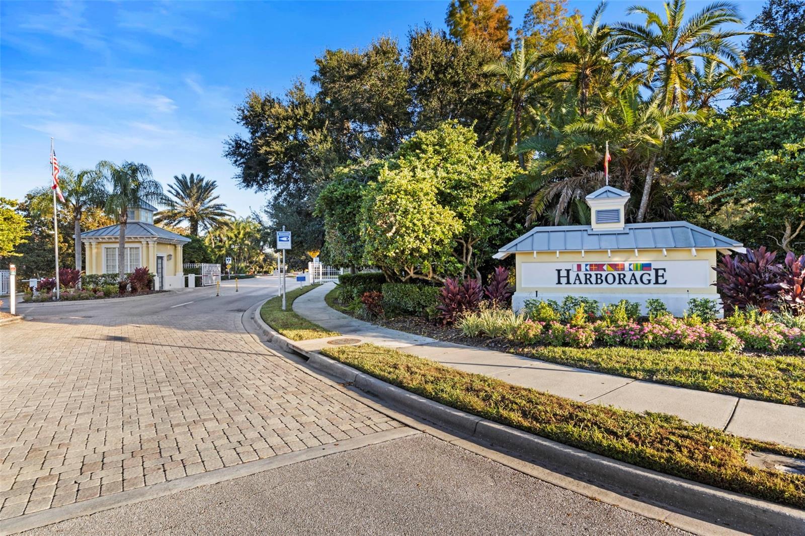 HARBORAGE ON BRADEN RIVER III PH II - Residential