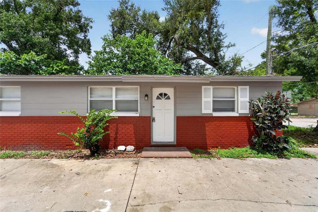 Photo of 1703 E Idell Street, Tampa, FL 33604 (MLS # TB8530309)